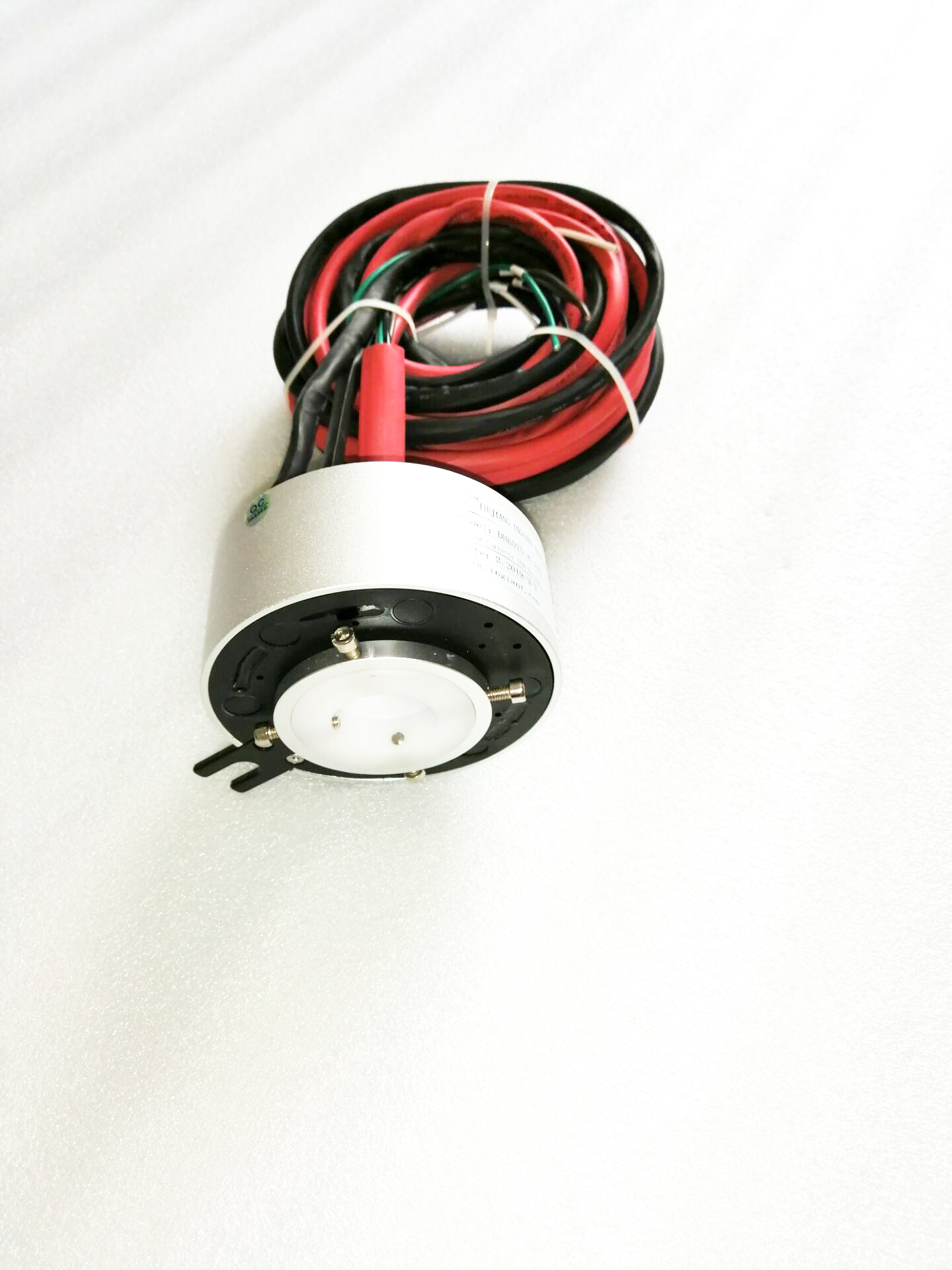 过孔滑环 DHK028-8-10A（1.25kg）